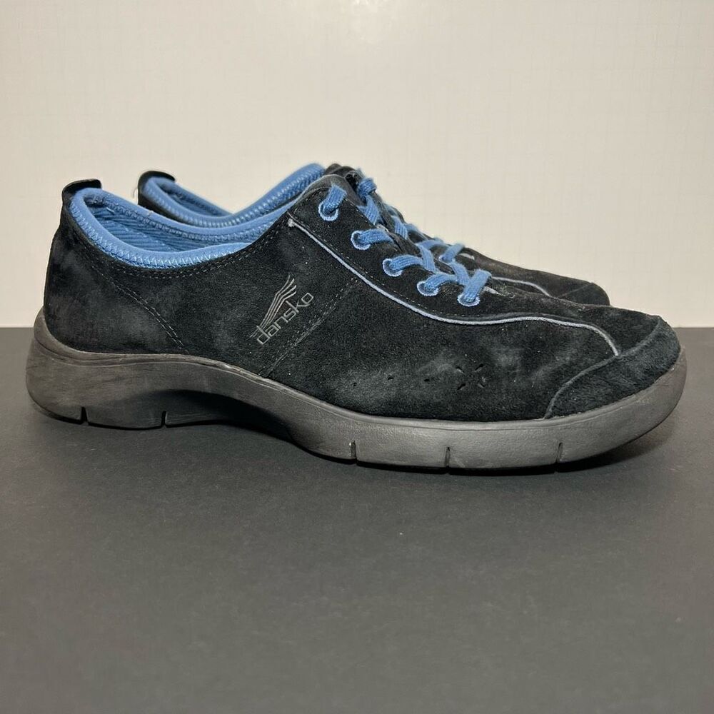 Womens DANSKO Elise Black Leather Low Top Sneakers / Size 10.5-11 / EU 41
